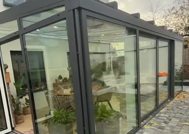 Projekt 10: Ogród zimowy wykonany w systemie aluminiowym o wysokiej izolacyjności cieplnej